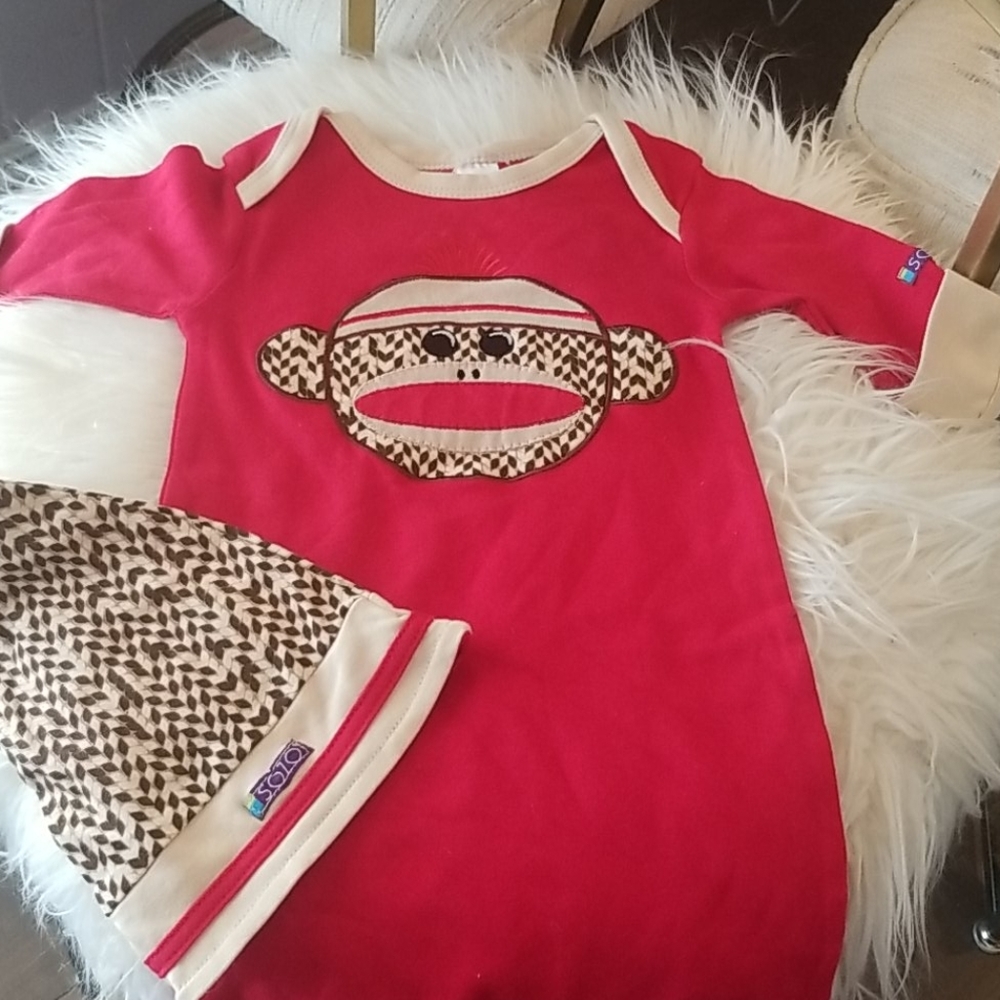 NWOT newborn outfit